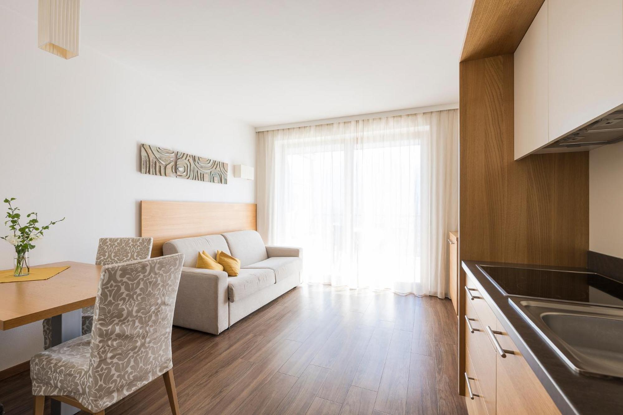 Residence Aqualis Марленго Екстериор снимка