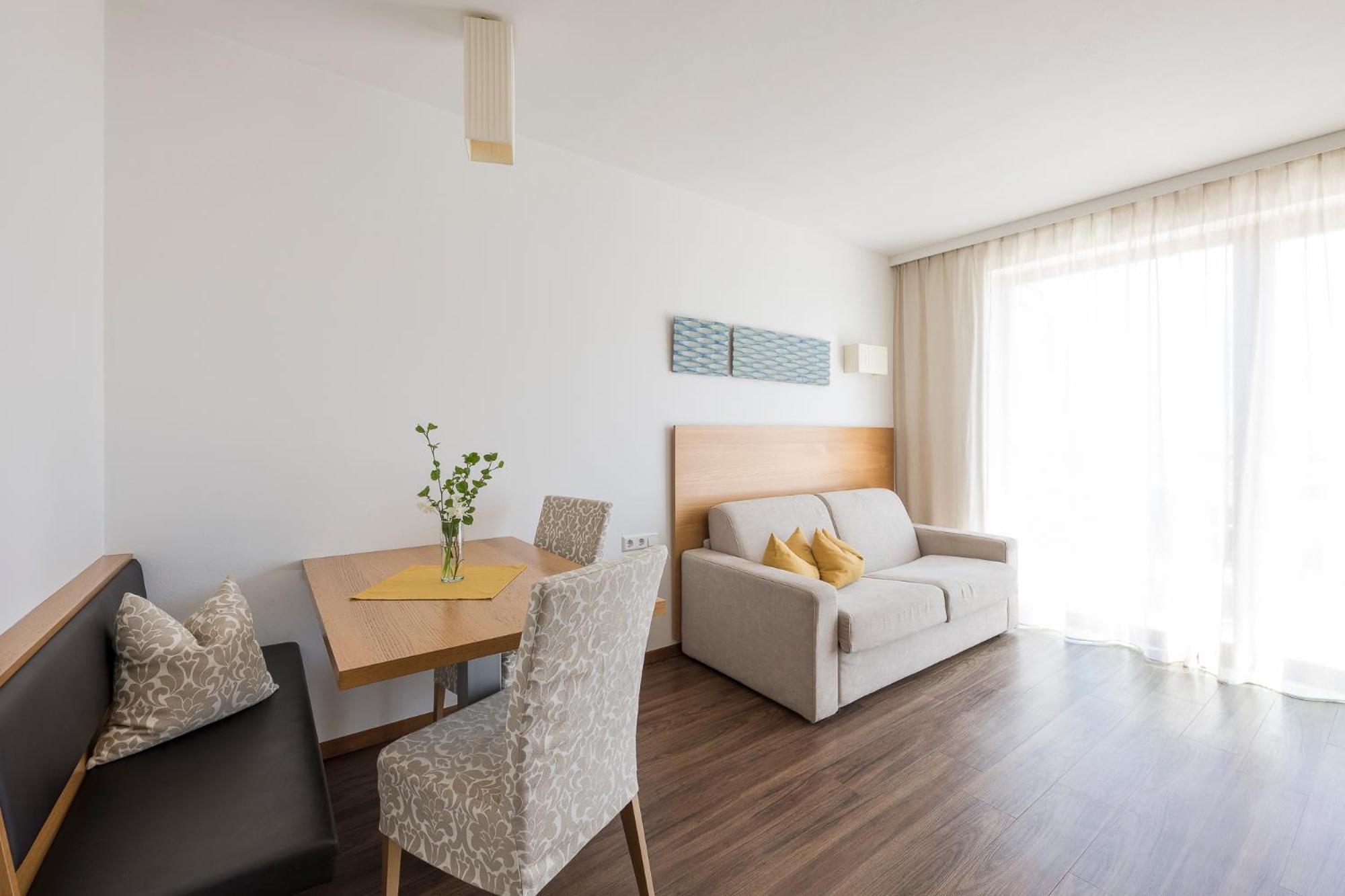 Residence Aqualis Марленго Екстериор снимка