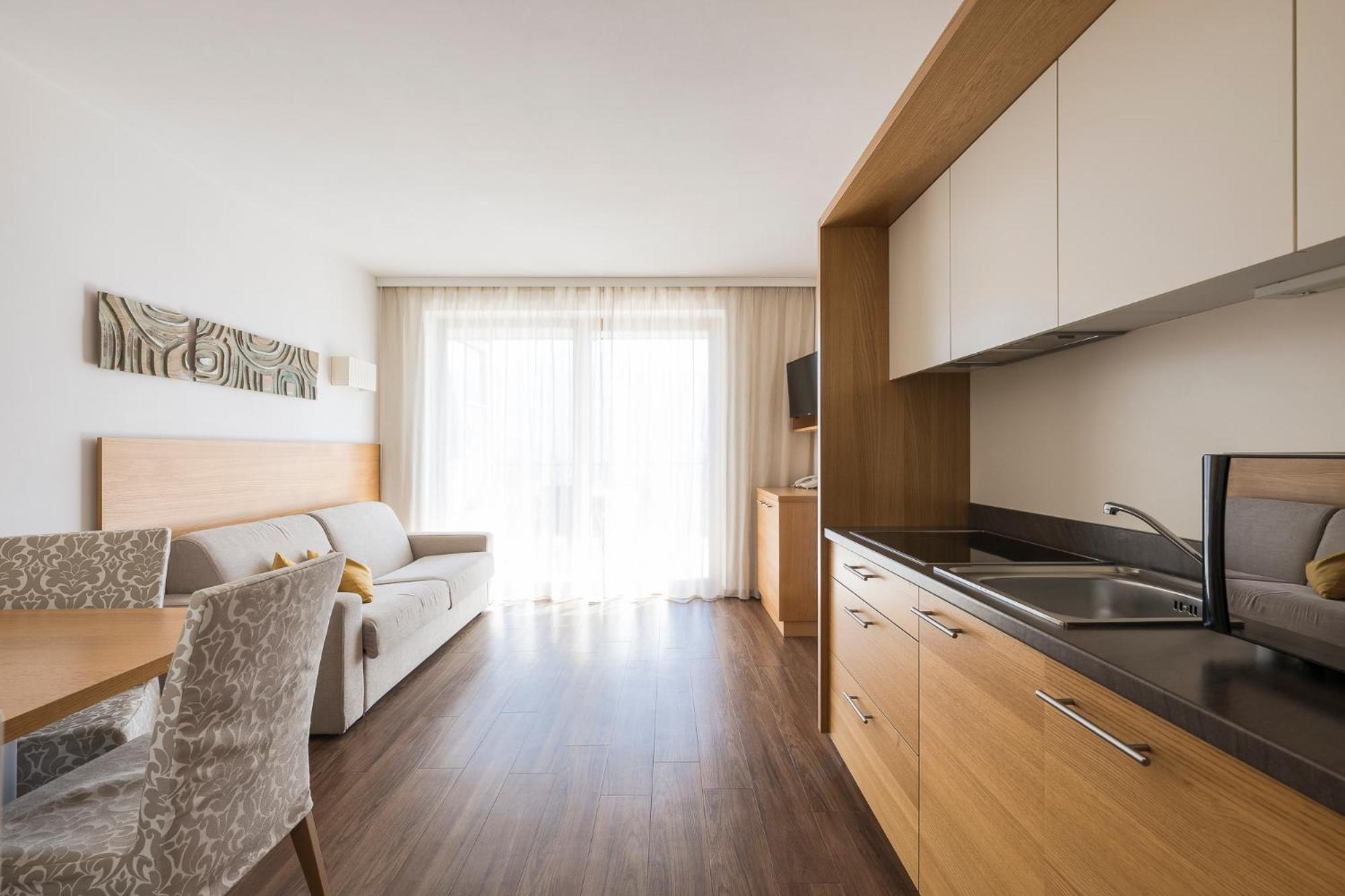 Residence Aqualis Марленго Екстериор снимка